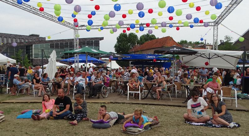 Festival op Weeshuisweide valt zeer in de smaak