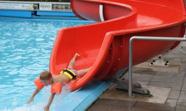 Bosbad Zwinderen viert jubileum met leuke activiteiten