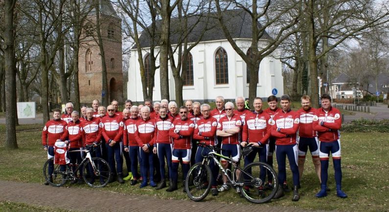 Hesseler Fietsers houden Bos- en Heidetocht