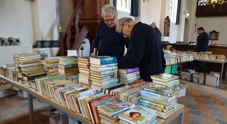 Opbrengst boeken- en najaarsmarkt is voor de kerk