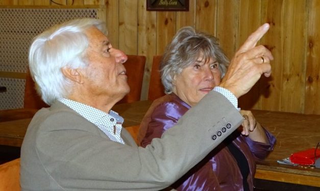 Klaas Wilting houdt lezing in bibliotheek Sleen