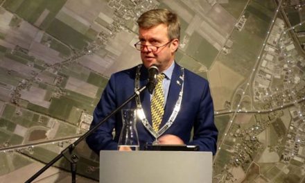 Bouwmeester vertrekt als burgemeester