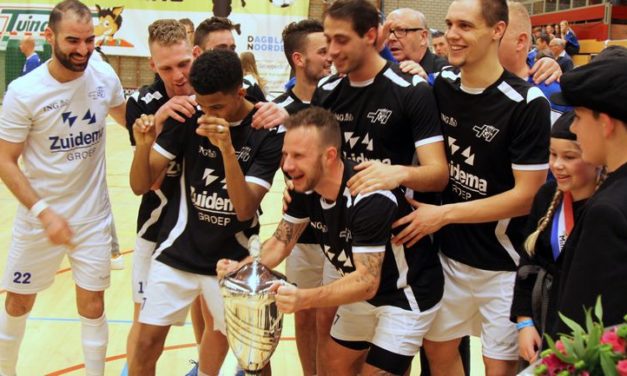 Hoogeveen zondag wint Protos Weering Zaalvoetbaltoernooi (update)