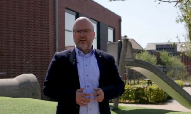 Jeroen Huizing heeft videoboodschap voor basisonderwijs