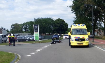 Motorrijder gewond op Parallelweg (update)