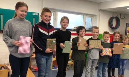 St. Theresiaschool opent Kinderboekenweek swingend