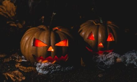 Maak een halloweenmonster in de BiebFabriek
