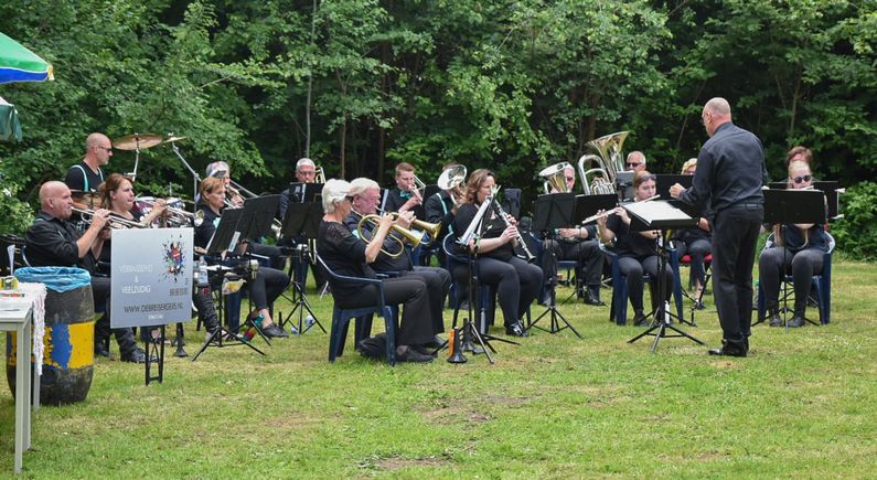 Publiek geniet van concert in Dalerpeel