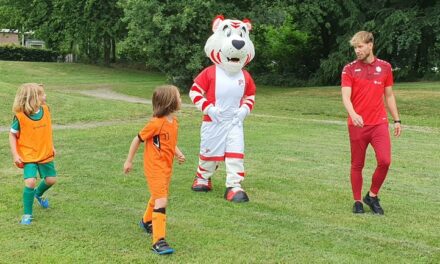 FC Emmen is weer in de gemeente Coevorden met ‘De straat op’