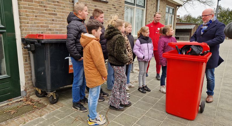 Sint Theresiaschool krijgt eerste ‘beweegcontainer’