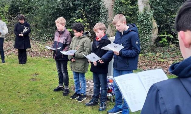 Joods monument in Sleen overgedragen