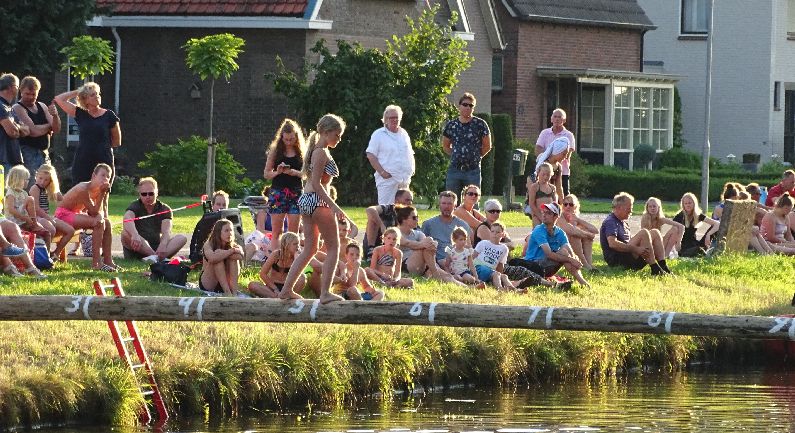 Sprietlopen in Zwinderen