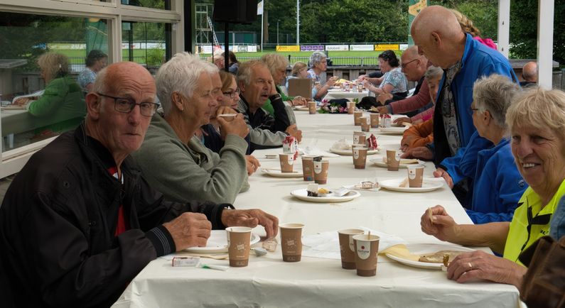 Drentse Fiets4Daagse vanuit Dalen valt in de smaak