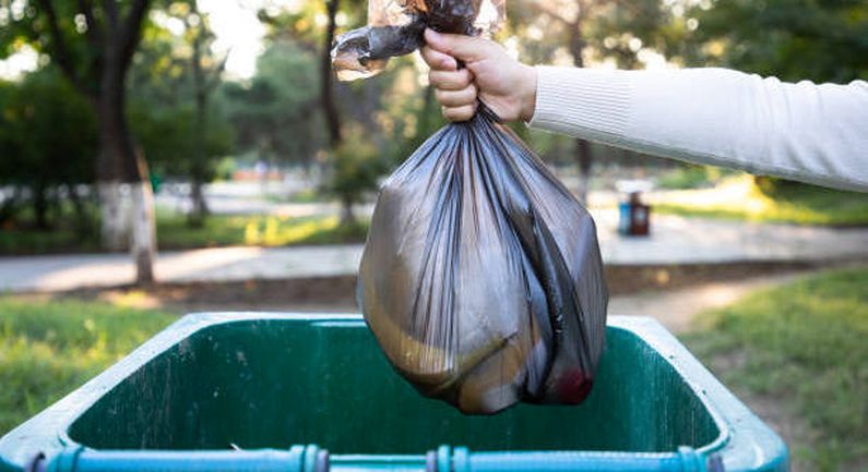 Als gemeenteraad instemt betalen inwoners vanaf 2025 per lediging container of afvalzak