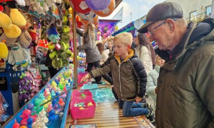 Drukke koopzondag, kermis en Kleintje Ganzenmarkt (met foto’s en filmpjes)