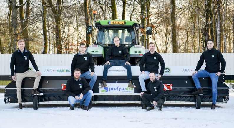 Zelfrijdende machines in de landbouw: minder en gerichte bestrijdingsmiddelen (bron: Samen Dalen)