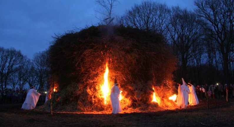 Paasvuren in de gemeente