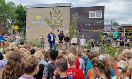 Feestelijke opening schoolplein Willibrordusschool