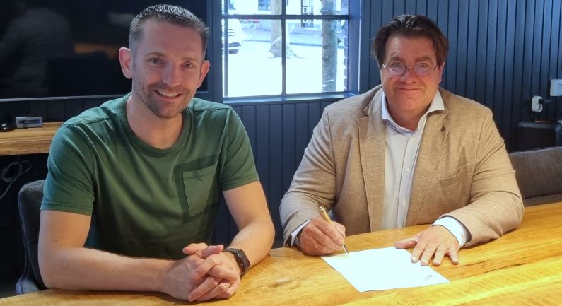 Autobedrijf J. Hoiting blijft hoofdsponsor VV Dalen