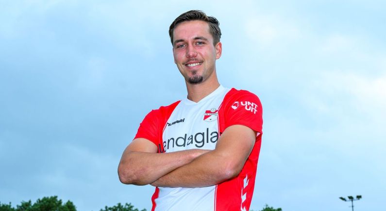 Dennis Vos tekent nieuw contract