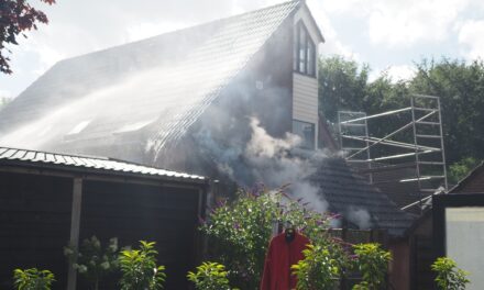 Uitslaande brand in garage Dalen