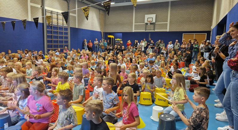 Juf Joke krijgt mooi afscheid van de Parkschool