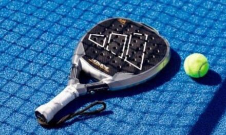 Gemeente moet aan de slag met geluidsmetingen rond padelbanen Zweeloo