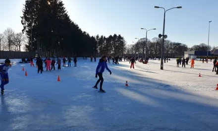 IJsbaan Hou Streek in Coevorden geopend