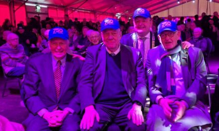 Opening viering 750 jaar Dalen zorgt voor propvolle tent (met veel foto’s en filmpjes)