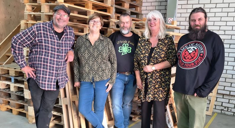 Drentse folkband treedt op in Gramsbergen