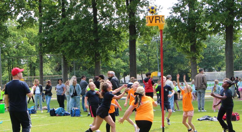 Schoolkorfbaltoernooi Korvesta op woensdag 20 mei