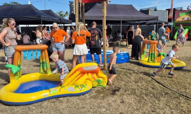 Succesvol Pearl Village gaat nog door tot 23.00 uur