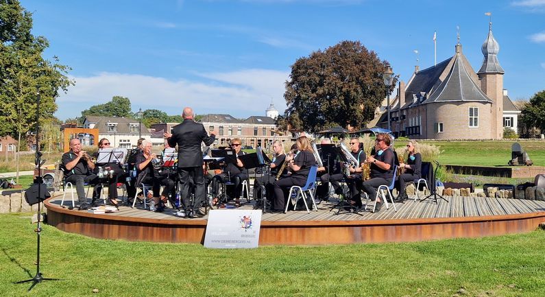 Kasteeltuinconcert op Weeshuisweide