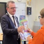 Burgemeester opent Oktober Kindermaand in St. Theresiaschool