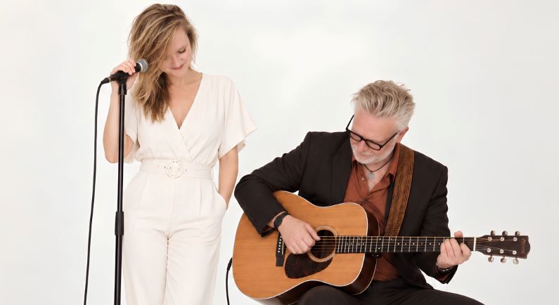 Livemuziek in ’t Oelnbret met Jolien en Erik